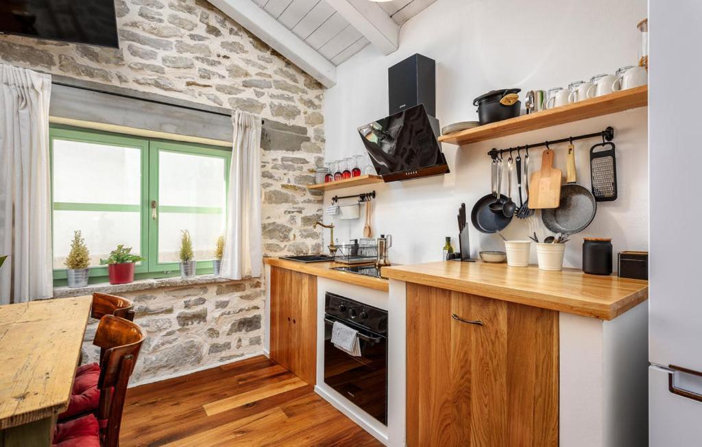 Apartamento Ema Buzet Exterior foto